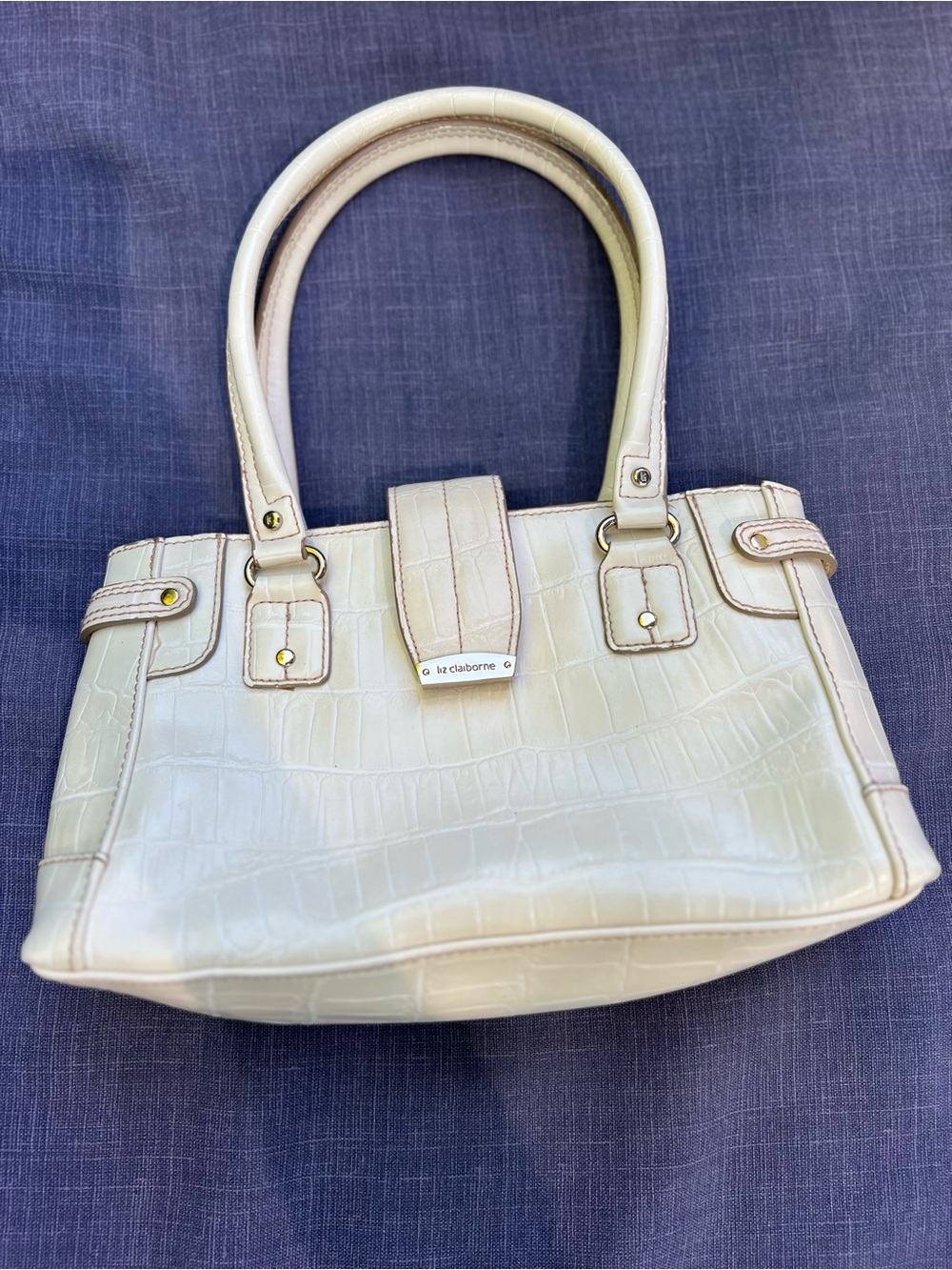 Liz Claiborne Cream Croc-Embossed Shoulder Tote